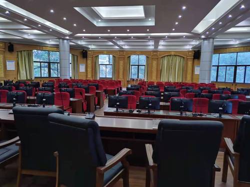 明德楼200(3) 明德楼200(3)