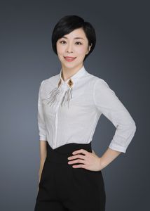 何丽萍